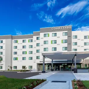 Hotel Courtyard By Marriott Tampa Northwest/veterans Expressway, West Chase