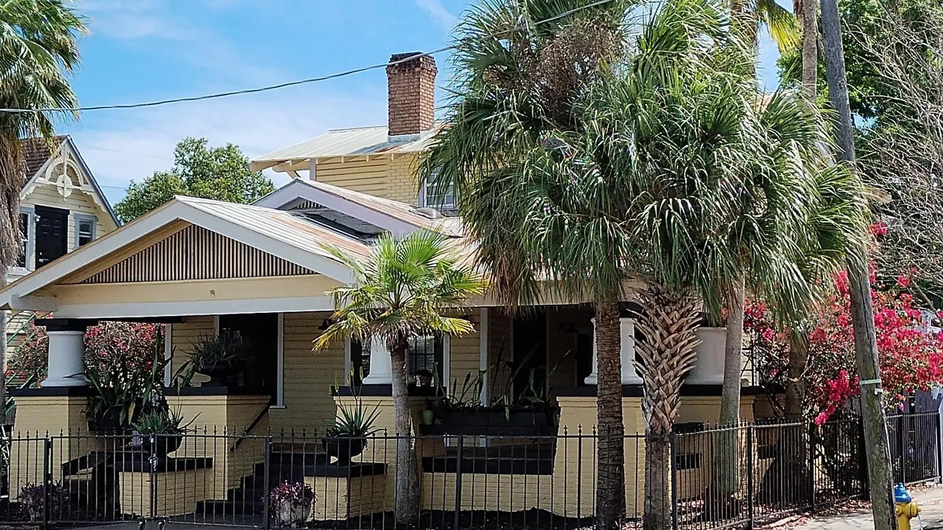 Palm Villa Hostel Tampa United States